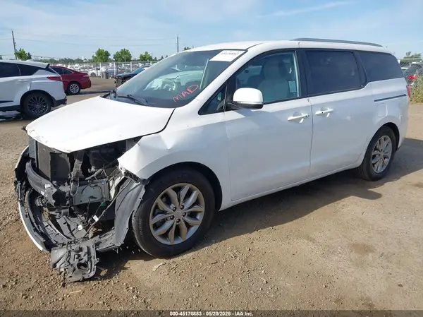 KNDMB5C1XM6674639 2021 KIA SEDONA - Image 2