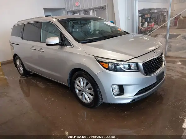 KNDMC5C10G6100522 2016 KIA SEDONA - Image 1