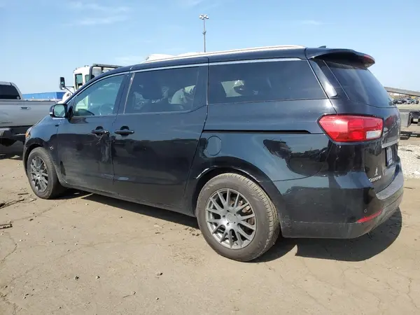 KNDMC5C10G6107583 2016 KIA SEDONA - Image 2