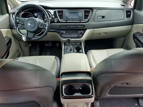 KNDMC5C10G6133357 2016 KIA SEDONA - Image 8
