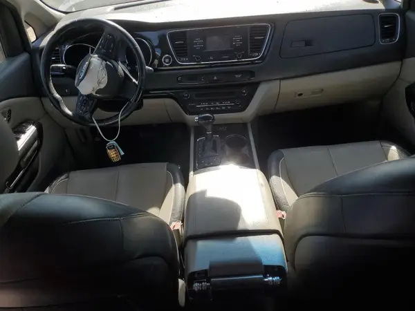 KNDMC5C10G6133892 2016 KIA SEDONA - Image 8
