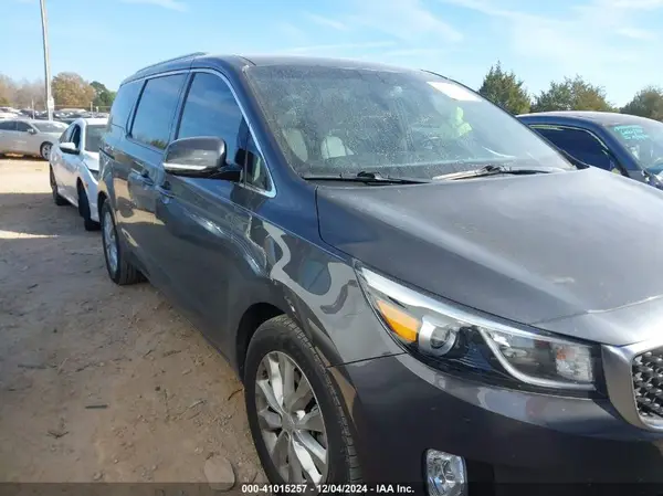 KNDMC5C10G6137795 2016 KIA SEDONA - Image 1