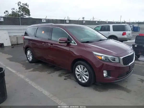 KNDMC5C10J6365710 2018 KIA SEDONA - Image 1