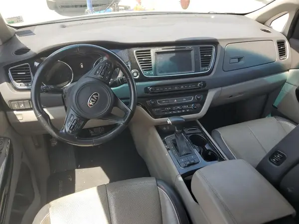 KNDMC5C10J6366503 2018 KIA SEDONA - Image 8