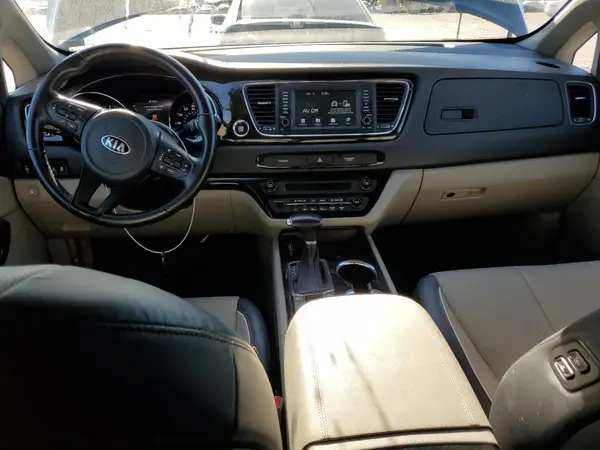 KNDMC5C10L6591166 2020 KIA SEDONA - Image 8