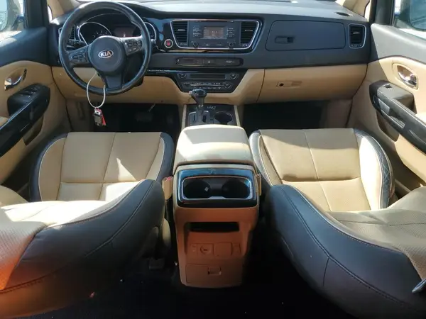 KNDMC5C11G6100724 2016 KIA SEDONA - Image 8