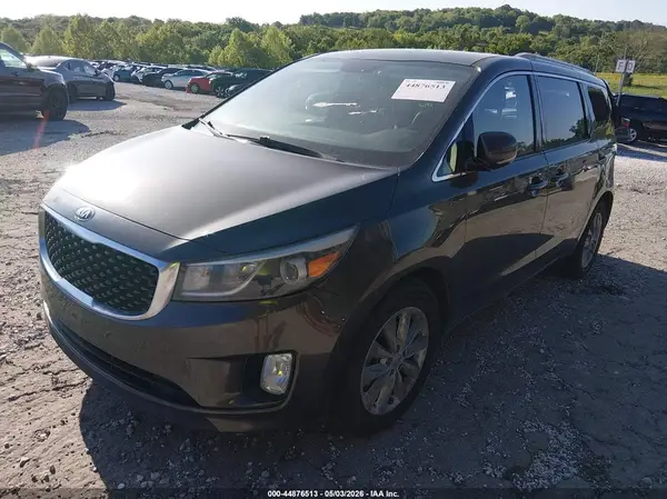 KNDMC5C11G6146845 2016 KIA SEDONA - Image 2