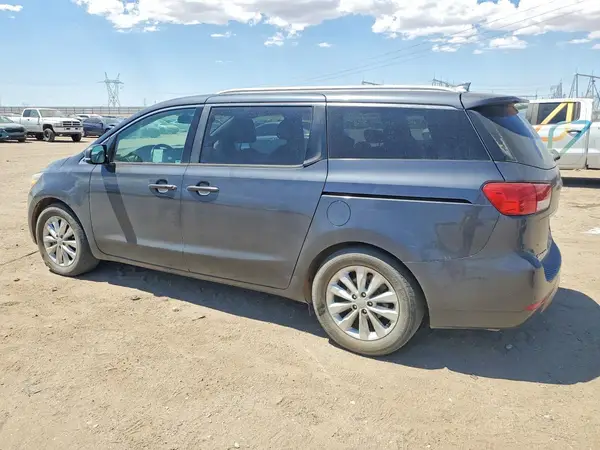KNDMC5C11G6147008 2016 KIA SEDONA - Image 2