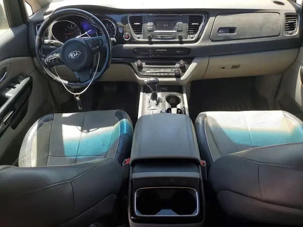 KNDMC5C11G6147008 2016 KIA SEDONA - Image 8