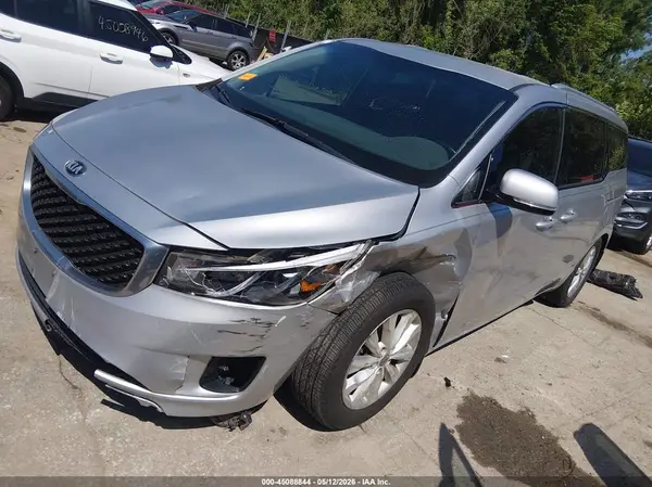 KNDMC5C11G6157733 2016 KIA SEDONA - Image 2
