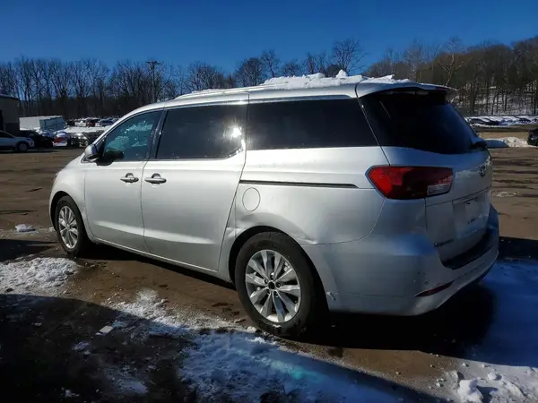 KNDMC5C11G6157750 2016 KIA SEDONA - Image 2