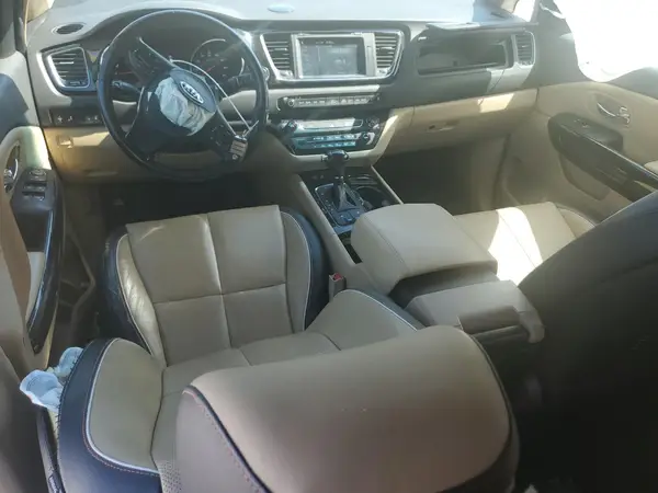KNDMC5C11G6161605 2016 KIA SEDONA - Image 8
