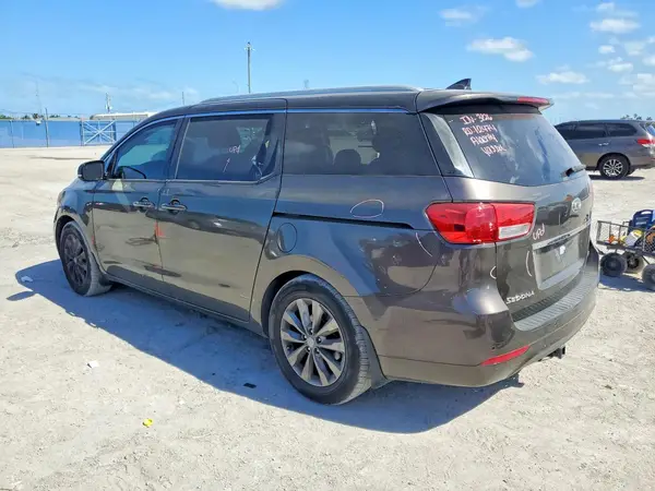 KNDMC5C11G6168439 2016 KIA SEDONA - Image 2