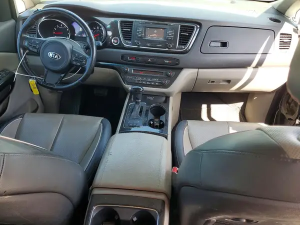 KNDMC5C11G6168439 2016 KIA SEDONA - Image 8
