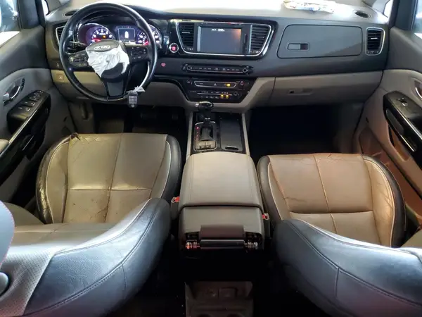 KNDMC5C11G6171485 2016 KIA SEDONA - Image 8
