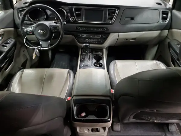 KNDMC5C11G6188111 2016 KIA SEDONA - Image 8