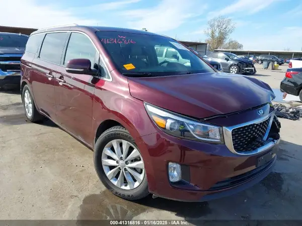 KNDMC5C11G6210138 2016 KIA SEDONA - Image 1