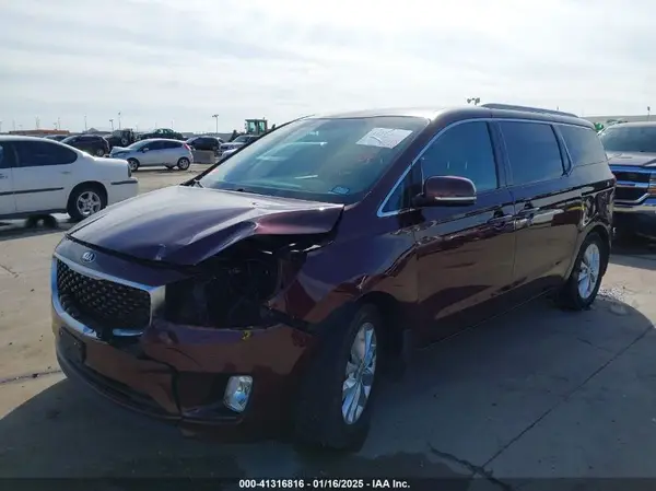 KNDMC5C11G6210138 2016 KIA SEDONA - Image 2