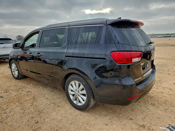 KNDMC5C11H6264198 2017 KIA SEDONA - Image 2