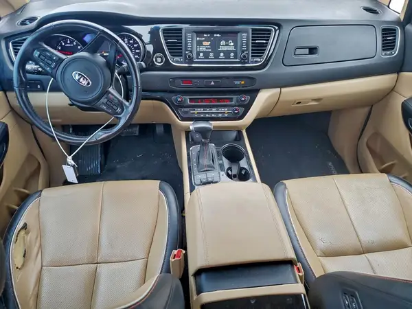 KNDMC5C11H6264198 2017 KIA SEDONA - Image 8