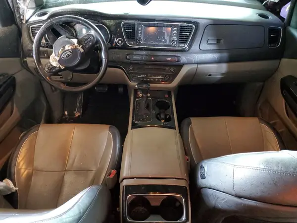 KNDMC5C11H6273709 2017 KIA SEDONA - Image 8