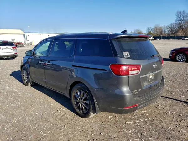 KNDMC5C11H6274942 2017 KIA SEDONA - Image 2