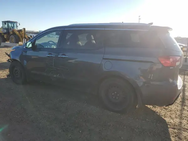 KNDMC5C11H6286492 2017 KIA SEDONA - Image 2