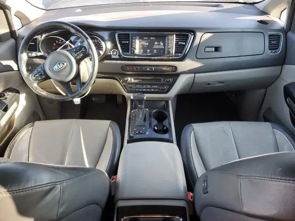 KNDMC5C11H6286492 2017 KIA SEDONA - Image 8