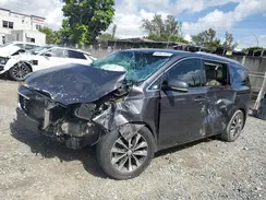 KNDMC5C11H6305333 2017 KIA SEDONA