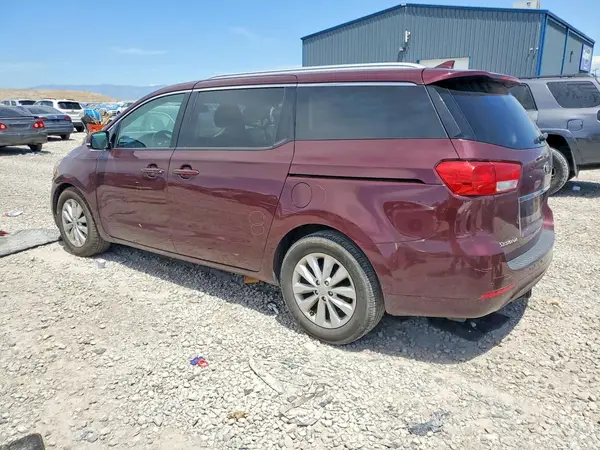 KNDMC5C11J6398926 2018 KIA SEDONA - Image 2