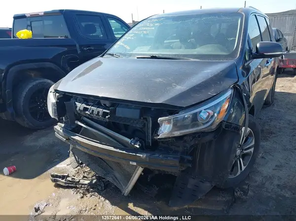 KNDMC5C11K6461590 2019 KIA SEDONA - Image 2