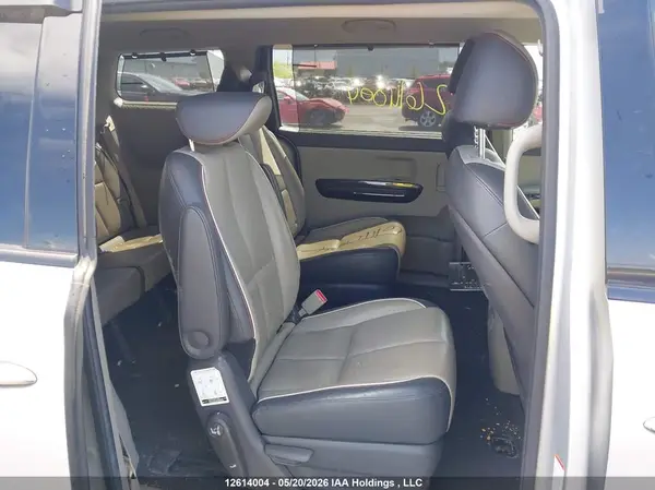 KNDMC5C12G6105978 2016 KIA SEDONA - Image 8