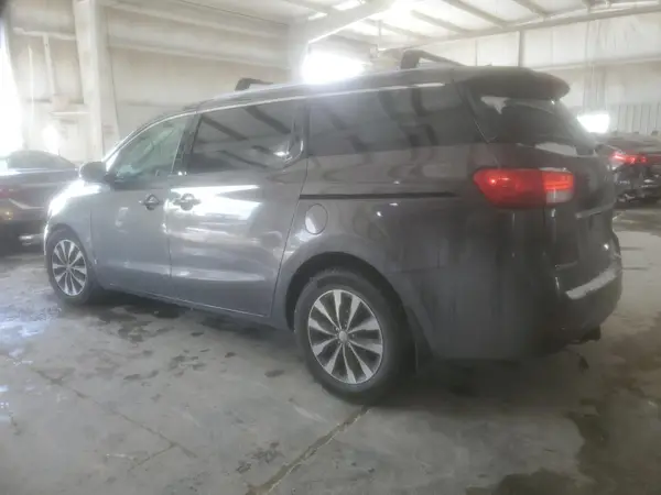 KNDMC5C12G6125549 2016 KIA SEDONA - Image 2