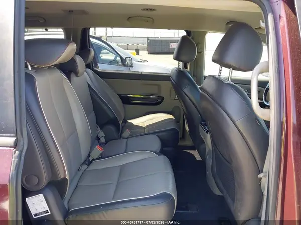 KNDMC5C12G6143548 2016 KIA SEDONA - Image 8