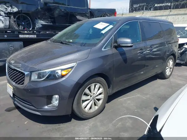 KNDMC5C12G6207426 2016 KIA SEDONA - Image 2