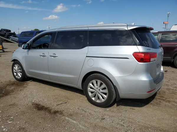 KNDMC5C12H6256076 2017 KIA SEDONA - Image 2