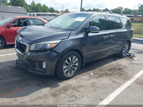 KNDMC5C12H6325803 2017 KIA SEDONA - Image 2