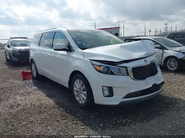 KNDMC5C12H6336896 2017 KIA SEDONA - Image 1