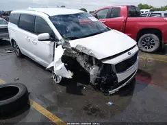 KNDMC5C12J6374537 2018 KIA SEDONA
