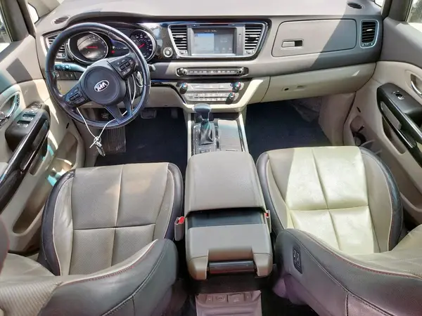KNDMC5C12J6377146 2018 KIA SEDONA - Image 8