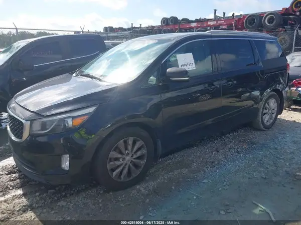 KNDMC5C13G6099477 2016 KIA SEDONA - Image 2
