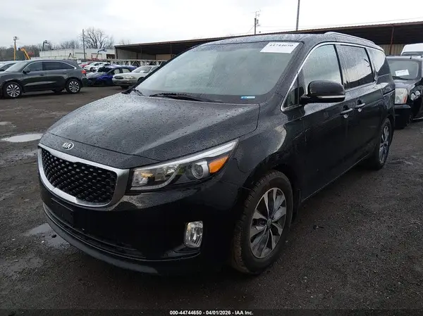 KNDMC5C13G6125415 2016 KIA SEDONA - Image 2