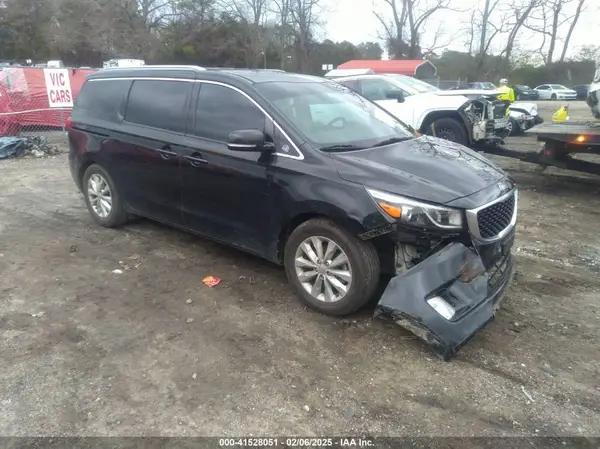 KNDMC5C13G6127780 2016 KIA SEDONA - Image 1