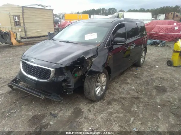 KNDMC5C13G6127780 2016 KIA SEDONA - Image 2