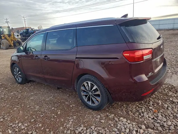 KNDMC5C13G6128492 2016 KIA SEDONA - Image 2