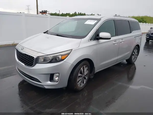 KNDMC5C13G6129920 2016 KIA SEDONA - Image 2