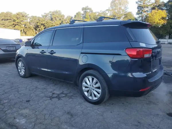KNDMC5C13G6137256 2016 KIA SEDONA - Image 2