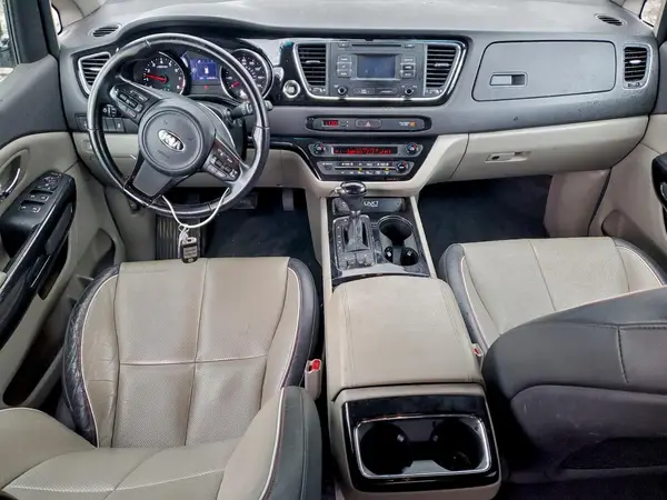 KNDMC5C13G6139458 2016 KIA SEDONA - Image 8