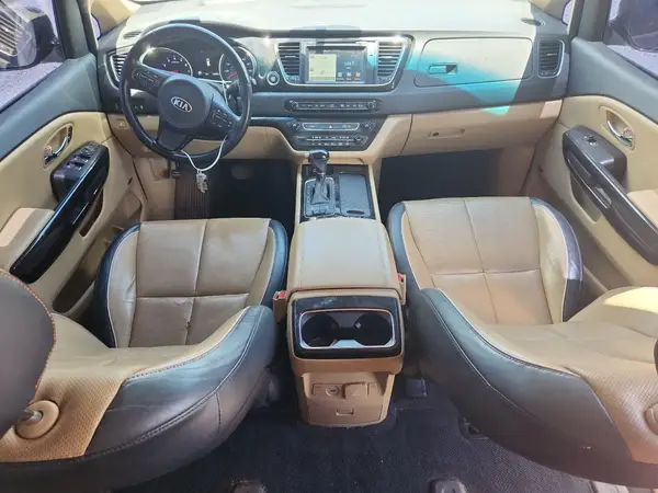 KNDMC5C13G6147091 2016 KIA SEDONA - Image 8
