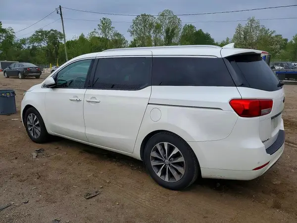 KNDMC5C13G6148192 2016 KIA SEDONA - Image 2